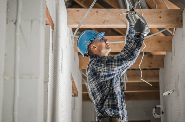 Best Best Electricians Near Me  in Oak Hills, OR